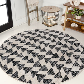 Aisha Moroccan Triangle Geometric  Area Rug