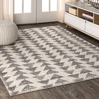 Aisha Moroccan Triangle Geometric  Area Rug