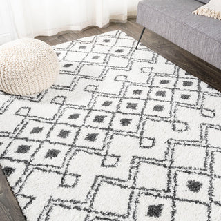 Caimari Moroccan Diamond Shag Area Rug