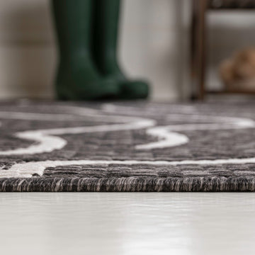 Nolan Modern Coastal Organic Shapes Indoor/Outdoor Area Rug