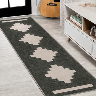 Adriel Geometric Tribal Medallion Machine-washable Area Rug