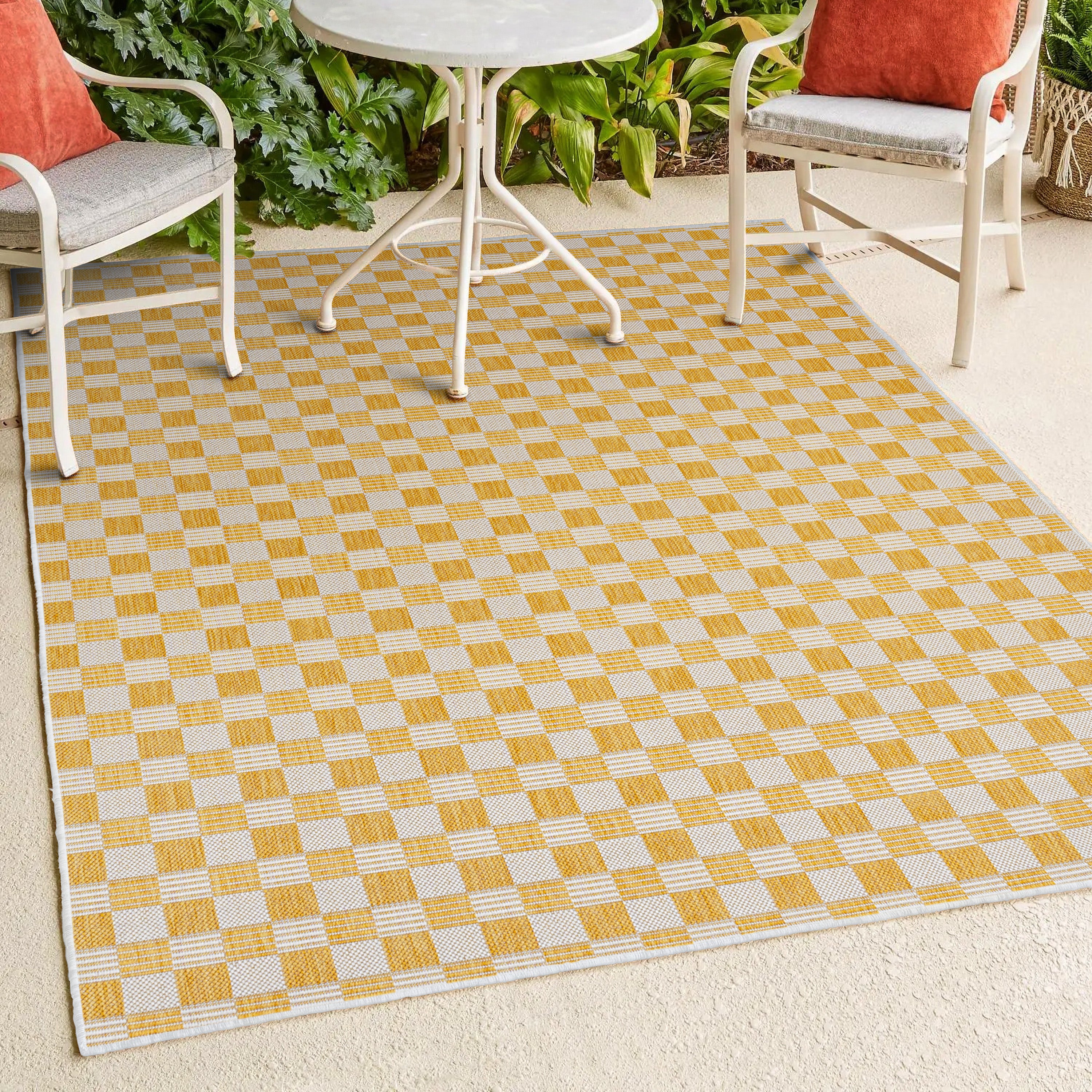 INDOOR/OUTDOOR RUGS