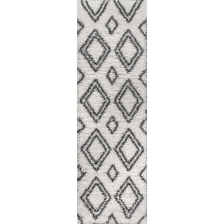 Beni Moroccan Style Diamond Shag Area Rug