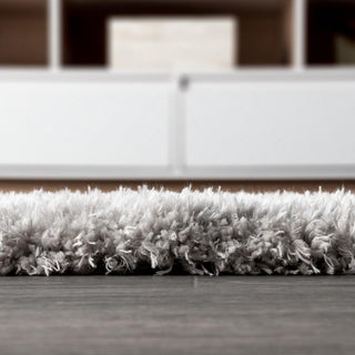 Aydin Solid Plush Shag Area Rug - JONATHAN Y