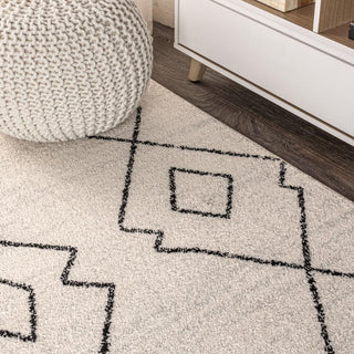 Alia Moroccan Beni Souk Area Rug - JONATHAN Y
