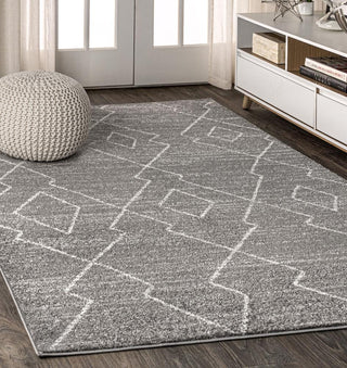Alia Moroccan Beni Souk Area Rug - JONATHAN Y
