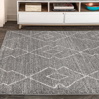 Alia Moroccan Beni Souk Area Rug - JONATHAN Y
