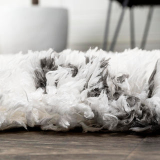 Beni Moroccan Style Diamond Shag Area Rug - JONATHAN Y