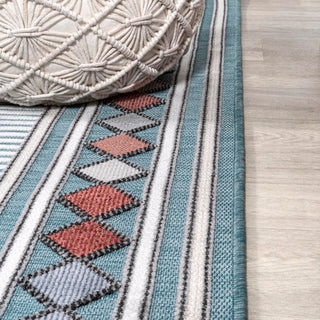 Sebastian High-low Modern Diamond Border Indoor/Outdoor Area Rug