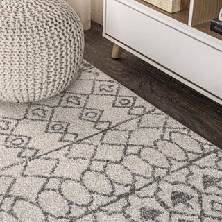 Izil Moroccan Beni Souk Area Rug - JONATHAN Y