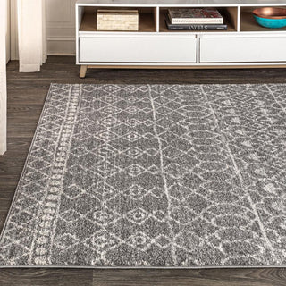 Izil Moroccan Beni Souk Area Rug - JONATHAN Y
