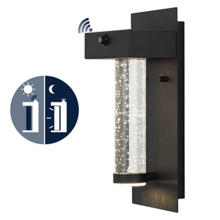 Horizone 5.5" Minimalist Industrial Iron/Glass Seeded Glass with Dusk-to-Dawn Sensor Integrated LED Outdoor Sconce - JONATHAN Y