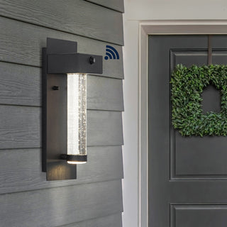 Horizone 5.5" Minimalist Industrial Iron/Glass Seeded Glass with Dusk-to-Dawn Sensor Integrated LED Outdoor Sconce - JONATHAN Y