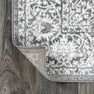 Modern Persian Vintage Medallion Area Rug - JONATHAN Y