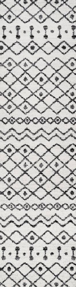 Aksil Moroccan Beni Souk Area Rug - JONATHAN Y