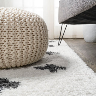 Cristo Berber Geometric Shag Area Rug