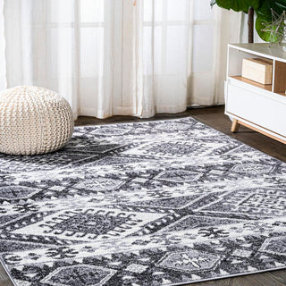 Sura Modern Kilim Geometric Area Rug - JONATHAN Y