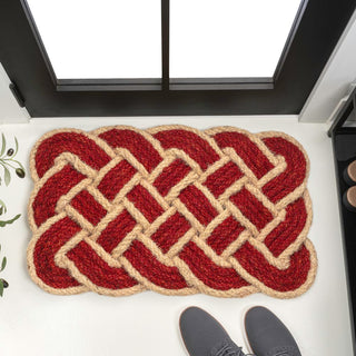 Maeve Classic Coastal Scalloped Basketweave Coir Mat - JONATHAN Y