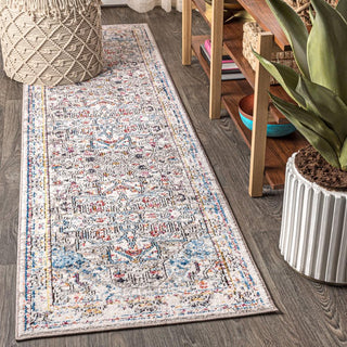 Maras Vintage Medallion Area Rug - JONATHAN Y