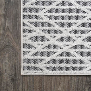 Ararat High-low Pile Moroccan Diamond Modern Indoor/outdoor Area Rug