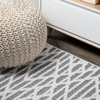 Ararat High-low Pile Moroccan Diamond Modern Indoor/outdoor Area Rug