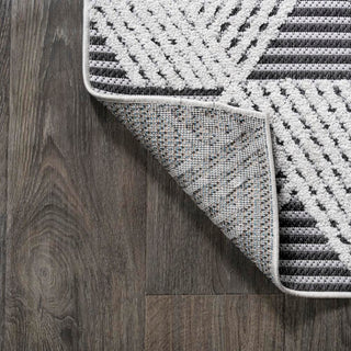 Jazz High-low Pile Art Deco Geometric Indoor/outdoor Area Rug - JONATHAN Y