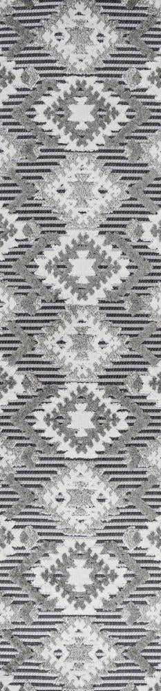 Sumak High-low Pile Neutral Diamond Kilim Area Rug