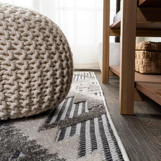 Sumak High-low Pile Neutral Diamond Kilim Area Rug
