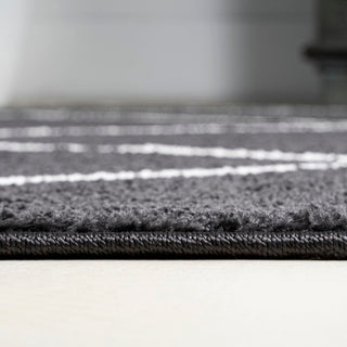 Cole Minimalist Diamond Trellis Area Rug - JONATHAN Y