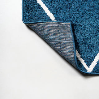 Cole Minimalist Diamond Trellis Area Rug