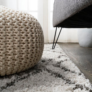 Soller Diamond Trellis Shag Area Rug - JONATHAN Y