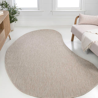 Evan Modern Rustic Organic Curve Indoor/Outdoor Area Rug - JONATHAN Y