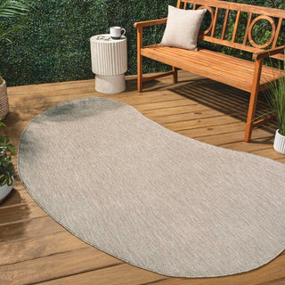 Evan Modern Rustic Organic Curve Indoor/Outdoor Area Rug - JONATHAN Y