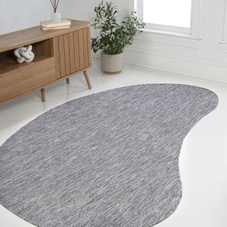 Evan Modern Rustic Organic Curve Indoor/Outdoor Area Rug - JONATHAN Y