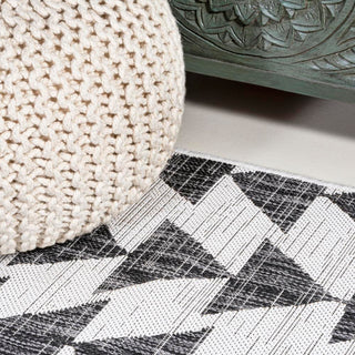 Andratx Modern Tribal Geometric Indoor/outdoor Area Rug