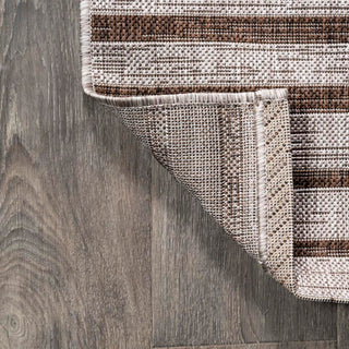 Sukie Modern Offset Stripe Indoor/outdoor Area Rug - JONATHAN Y