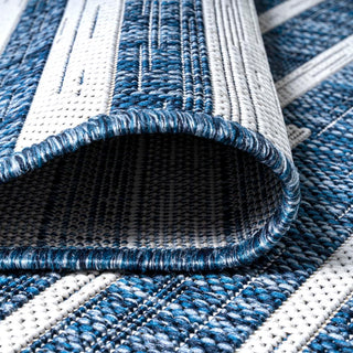 Sukie Modern Offset Stripe Indoor/outdoor Area Rug