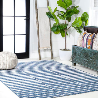 Sukie Modern Offset Stripe Indoor/outdoor Area Rug