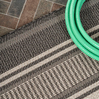 Haynes Modern Double Stripe Indoor/outdoor Area Rug - JONATHAN Y
