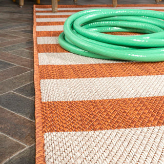 Negril Two-tone Wide Stripe Indoor/outdoor Area Rug - JONATHAN Y