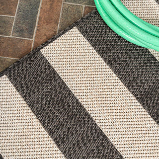 Negril Two-tone Wide Stripe Indoor/outdoor Area Rug - JONATHAN Y