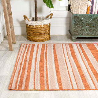 Castara Wavy Stripe Modern Indoor/outdoor Area Rug - JONATHAN Y