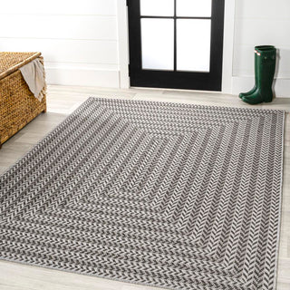 Chevron Modern Concentric Squares Indoor/outdoor Area Rug - JONATHAN Y