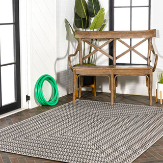 Chevron Modern Concentric Squares Indoor/outdoor Area Rug - JONATHAN Y