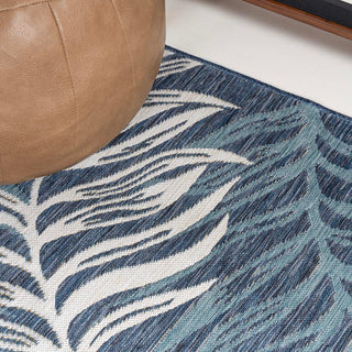 Calypso Coastal Casual Palm Frond Reversible Machine-Washable Indoor/Outdoor Area Rug - JONATHAN Y