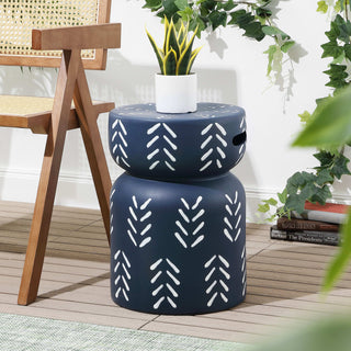 Zorgnar 18" Modern Bohemian Arrow Pattern Drum Indoor/Outdoor Garden Stool - JONATHAN Y