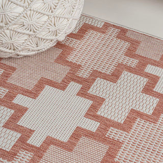 Cyrus Modern Geometric Tile Pattern Indoor/Outdoor Area Rug - JONATHAN Y