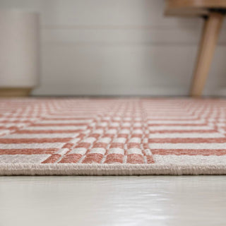 Aimee Traditional Cottage Checkerboard Indoor/Outdoor Area Rug - JONATHAN Y