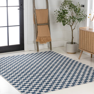 Aimee Traditional Cottage Checkerboard Indoor/Outdoor Area Rug - JONATHAN Y