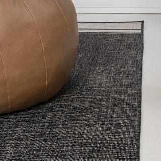 Alda Modern Minimalist Mingled Solid Indoor/Outdoor Area Rug - JONATHAN Y